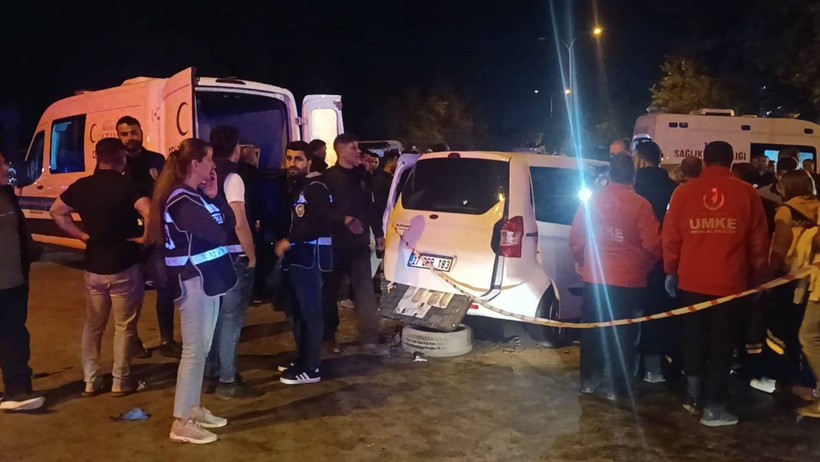 Gaziantep'te Katliam Gibi Kaza! 2'si Çocuk, 5 Kişi Öldü - Resim : 2