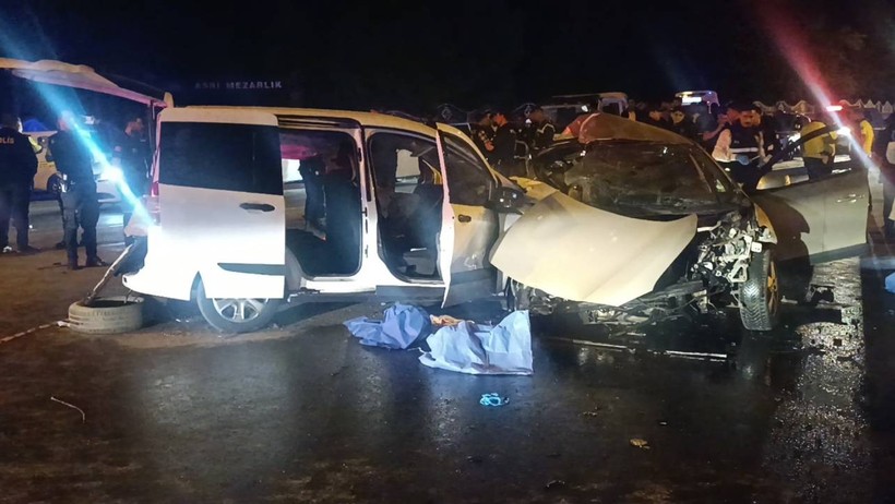 Gaziantep'te Katliam Gibi Kaza! 2'si Çocuk, 5 Kişi Öldü - Resim : 1