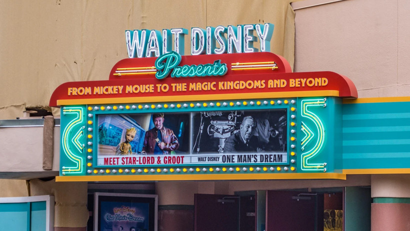 Hollywood'un En Büyüğü Batıyor mu? Hepsini İşten Çıkardı - Resim : 1