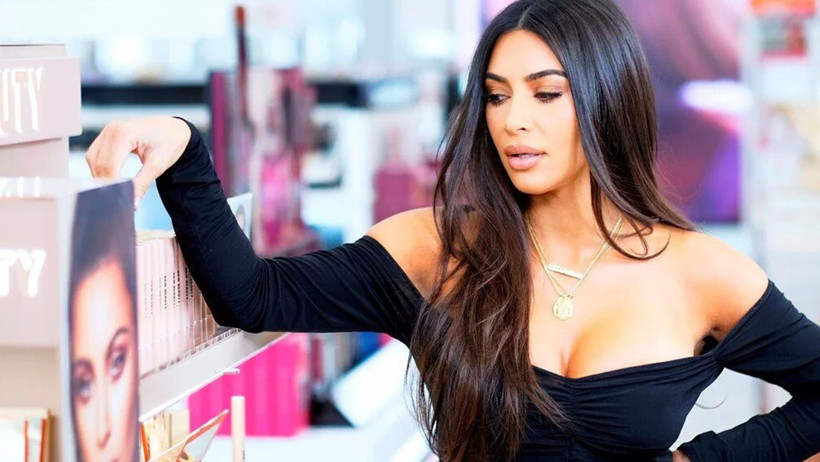 Televizyondan Turneye, Kozmetikten Krallığa... İşte 2025’in En Zengin 8 Kadını… - Resim : 2