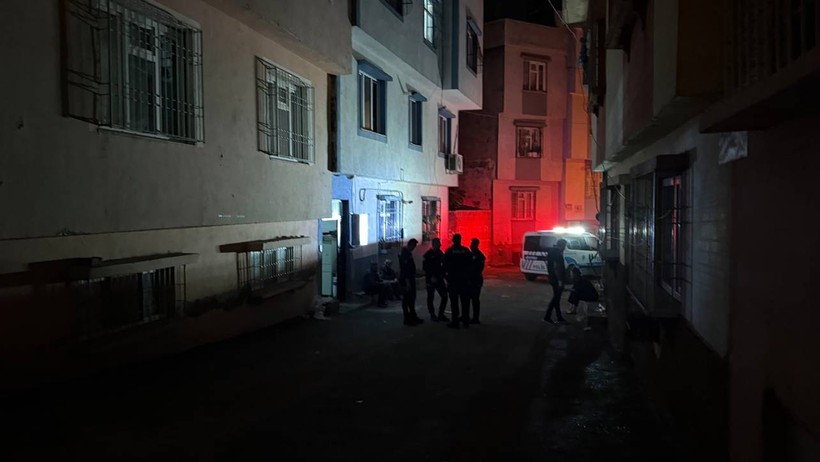 Gaziantep'te Sır Olay! Anne ve Küçük Kızı Kilitli Odada Ölü Bulundu - Resim : 1