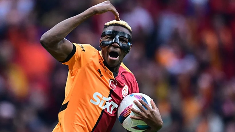 Galatasaray'da 'Osimhen' Krizi! Hem Sitem Hem İtiraf Etti - Resim : 1