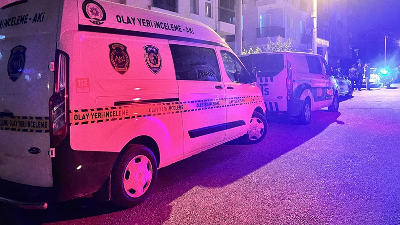 Burdur'da Korkunç Cinayet! Genç Kadın Evinde Bıçaklanarak Öldürüldü - Resim : 1