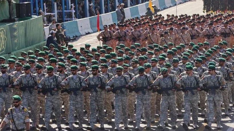 İran mı İsrail mi? Hangi Ülkenin Ordusu Daha Büyük ve Kalabalık? Hangi Ülkenin Silahları Daha Güçlü? - Resim : 2