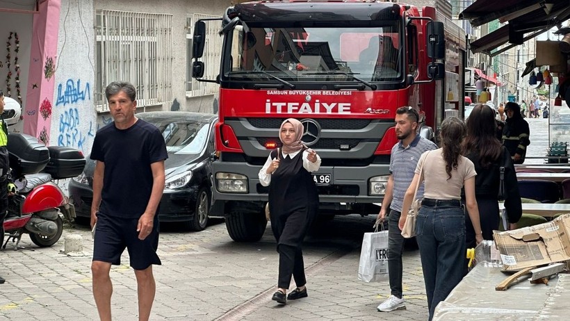 Kafede Korkutan Yangın: Hemen Müdahale Edildi - Resim : 1