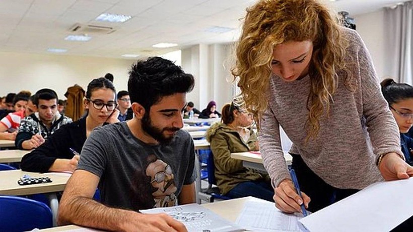 MEB ve ÖSYM 2025 Sınav Görevlisi Ücretleri Belli Oldu: LGS, YKS, ALES ve DGS'de Gözetmen, Salon Başkanı, Bina Sorumlusu Ne Kadar Alacak? - Resim : 1