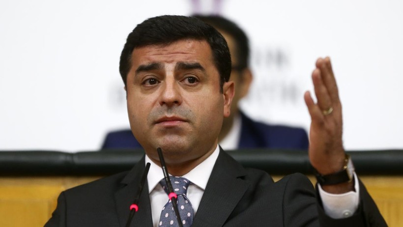 Selahattin Demirtaş'tan Tutuklu Belediye Başkanları İçin Çağrı: Tahliyeler Sağlanmalı - Resim : 1