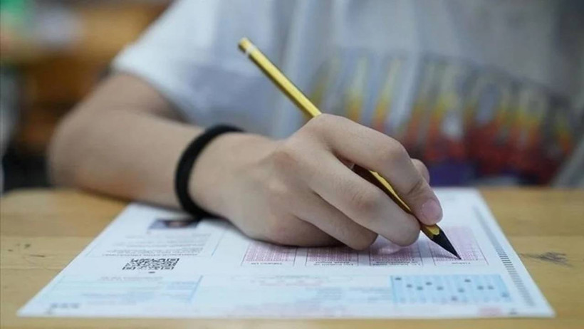 LGS'de Skandal! Sınavın Ortasında Kitapçıklar Toplandı, Çözülen Tüm Sorular Boşa Gitti - Resim : 2