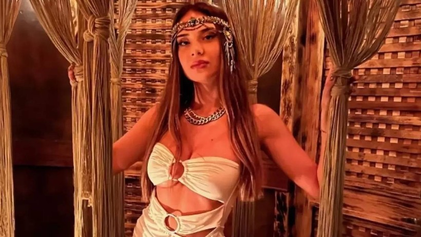 '14 Şubat' Paylaşımı Başına İş Açmıştı... Merve Taşkın'dan Mahkemede 'Burak Özçivit'li Savunma - Resim : 1