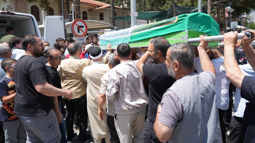 Feci Kaza Kuzenleri Hayattan Kopardı: Evlenmeye Hazırlanıyordu... - Resim : 1