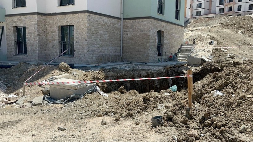Hatay'da Altyapı Çalışmasında Göçük: 2 İşçi Hayatını Kaybetti - Resim : 1