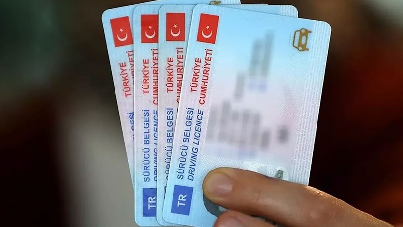 Ehliyet Sınavını Tek Kalemde Kazandıracak Tüyo Ortaya Çıktı - Resim : 1