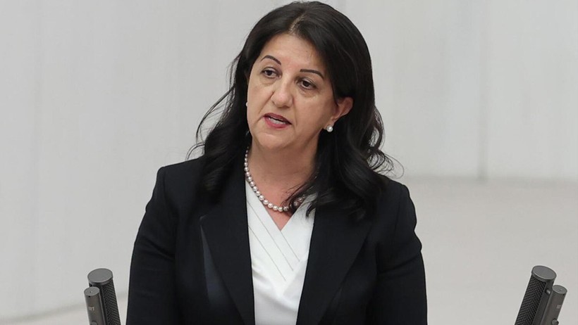Meclis'te Duygulu Anlar: Pervin Buldan, Sırrı Süreyya Önder'i Böyle Anlattı... 'O Bir Şifacıydı' - Resim : 1