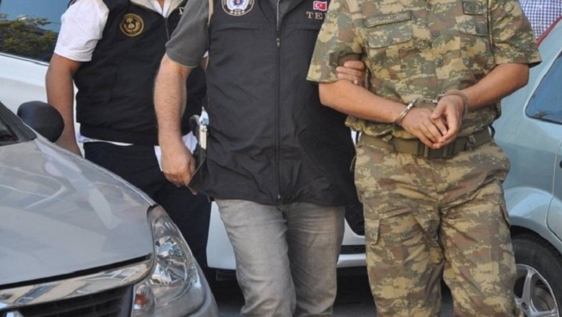 Emniyet ve TSK'da FETÖ Operasyonu! Çok Sayıda Gözaltı Kararı - Resim : 1