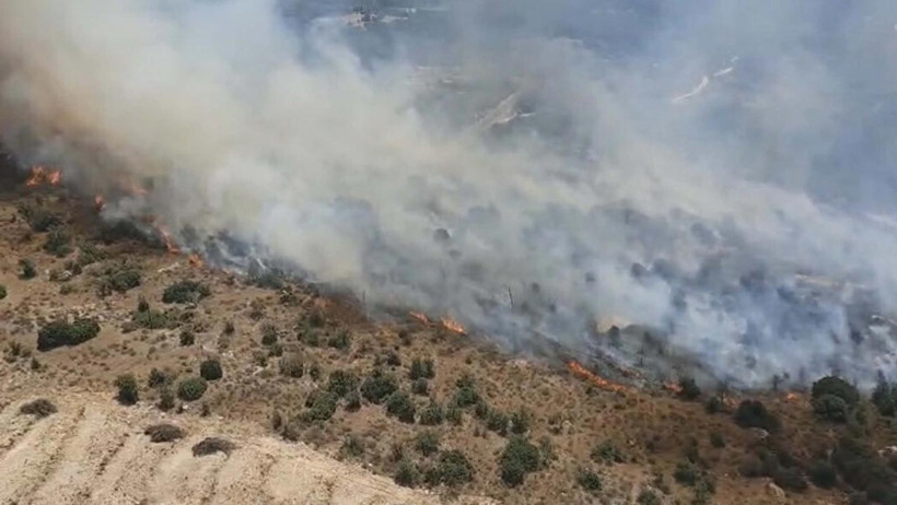 Türkiye Kırmızı Alarma Geçti: Kocaeli, Kütahya, İzmir, Aydın, Balıkesir… Orman Yangınları Dört Bir Yanda! - Resim : 2