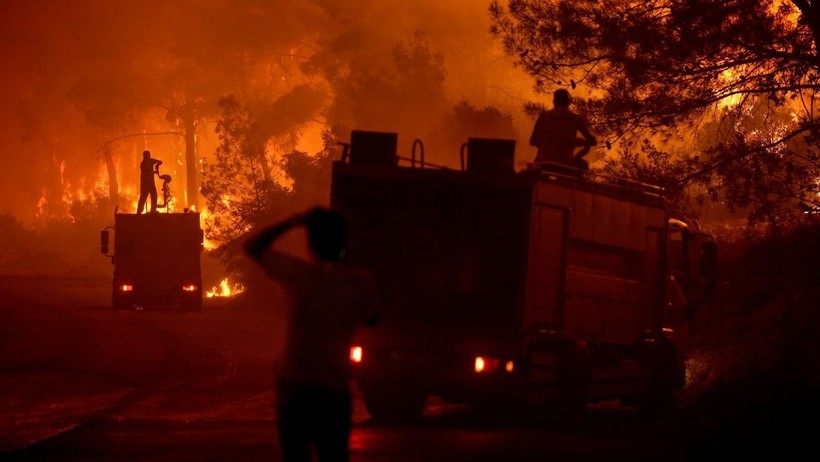 Türkiye Alevlere Teslim! Havadan ve Karadan Müdahale Sürüyor - Resim : 2
