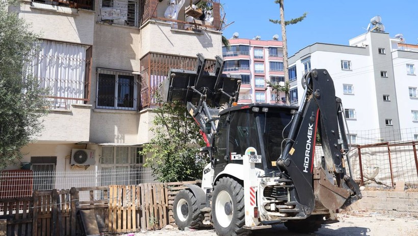Üçüncü Kez Temizlenen Çöp Evden 6 Ton Atık Çıktı - Resim : 1