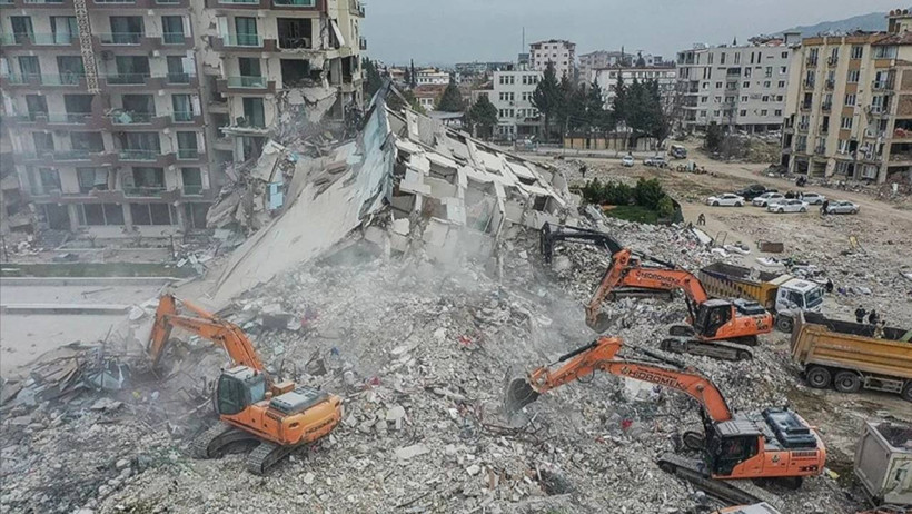 Minik Emir'in Cenazesi Depremden 29 Ay Sonra Bulundu - Resim : 2