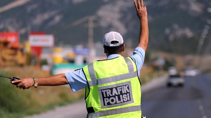 9 İlde Trafikte Yeni Dönem: Bugünden İtibaren Başlıyor! Tek Tek Hesaplanıp Ceza Kesilecek - Resim : 2