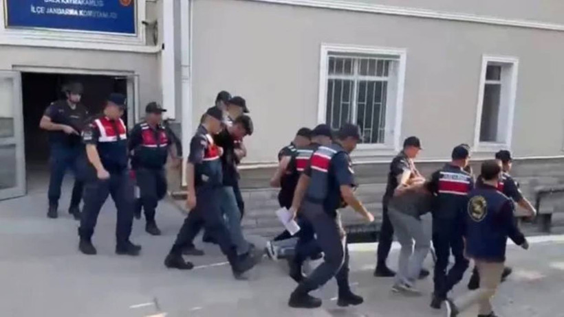 Konteyner Cinayetinde Azmettirici Damat Çıktı: 'Katil Yanı Başımızdaymış, Cenazede Yüzü Bile Kızarmadı' - Resim : 2