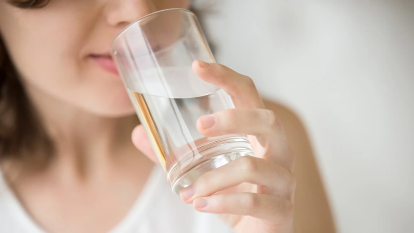 2 Litre Şart Değil: Uzmanlar Su Tüketiminde Esas Gerçeği Açıkladı - Resim : 1