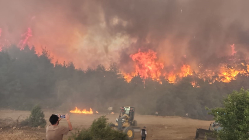 Kızıl Kabus 8 İli Sardı! Bakan Yumaklı Son Durumu Açıkladı! Sakarya'da Bir Yeni Yangın Daha - Resim : 5