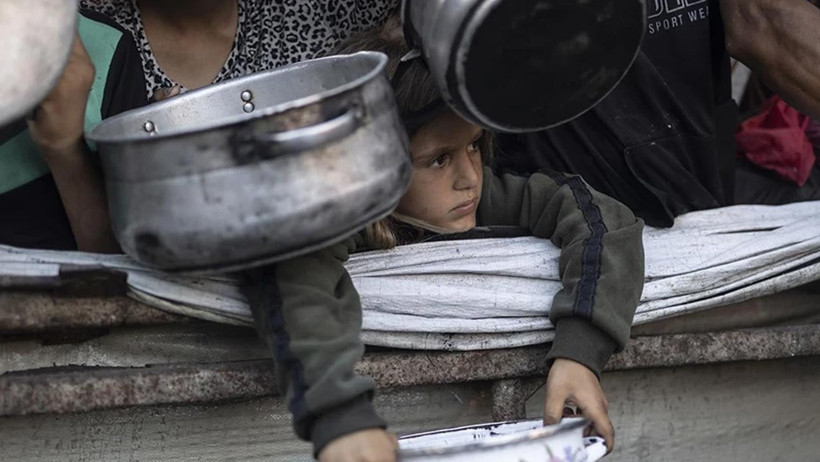 İsrail’in Ablukası Ölüme Sürüklüyor: Gazze’de Sadece Kırıntılar Kaldı! 40 Binden Fazla Bebek Risk Altında - Resim : 4