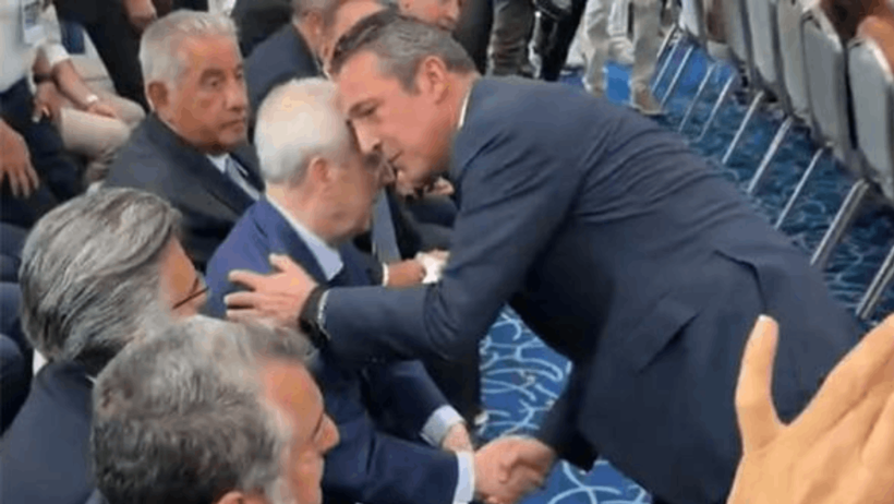 Fenerbahçe'de Kritik Toplantı Başladı - Resim : 1