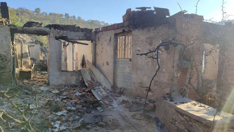 Orman Yangınları Yurdu Sardı! Biri Biterken Diğeri Başlıyor, Alevlerle Amansız Mücadele Gece Gündüz Sürüyor - Resim : 6