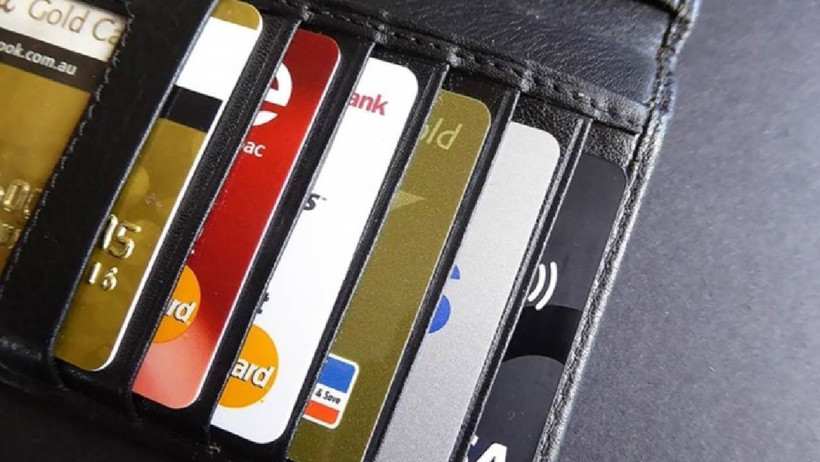 Kredi Kartı ve Nakit Avansta Yeni Dönem: Bankalar Uyarı Mesajı Attı! Cuma Günü Resmen Başlıyor - Resim : 1