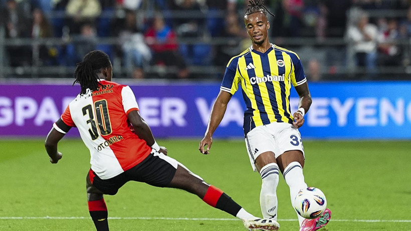 Fenerbahçe, Feyenoord'a Son Dakikada Yıkıldı - Resim : 1