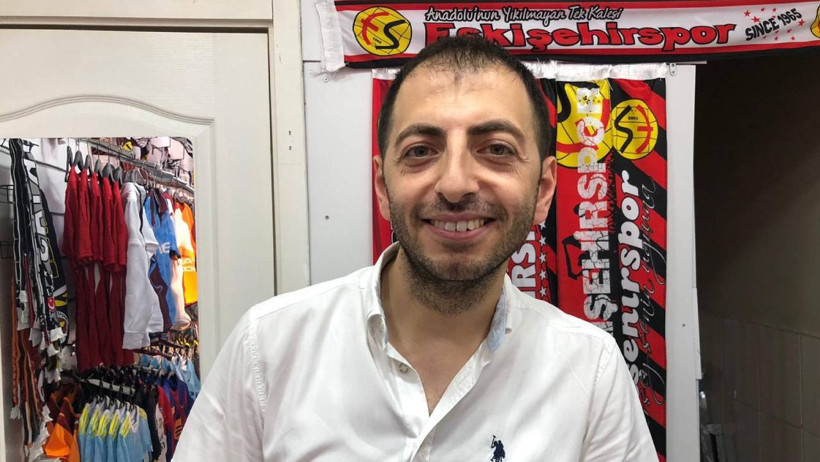 16 Yıllık Beyaz Yaka İşinden İstifa Edip, Maaşlı İşini Bıraktı! Ailesini Zar Zor İkna Edip, Hayalini Gerçekleştirdi - Resim : 1