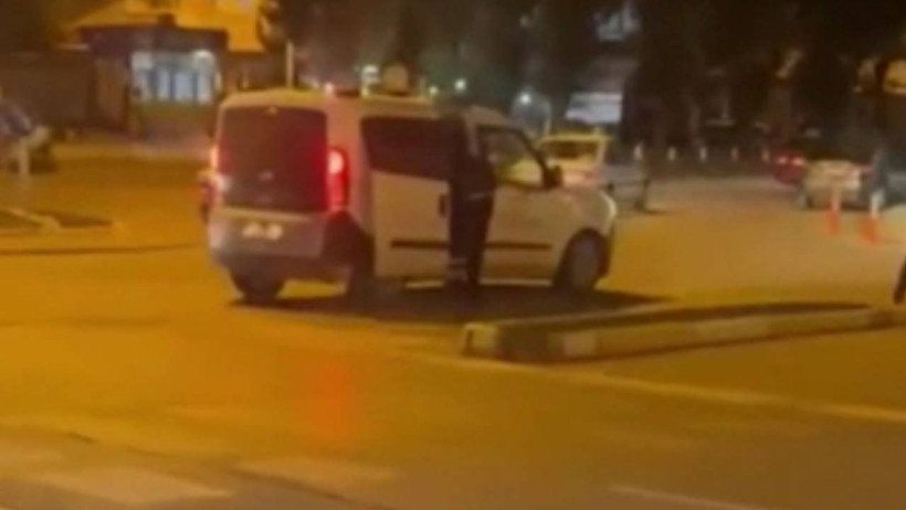 Bir İl Bu Görüntüyle Çalkalanıyor! Valilik Soruşturma Başlattı, İki Çalışan Görevden Alındı - Resim : 2