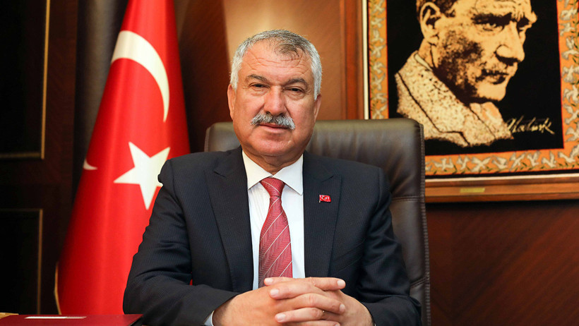 Zeydan Karalar'dan Gençlere Hem Teşekkür Hem Uyarı - Resim : 1