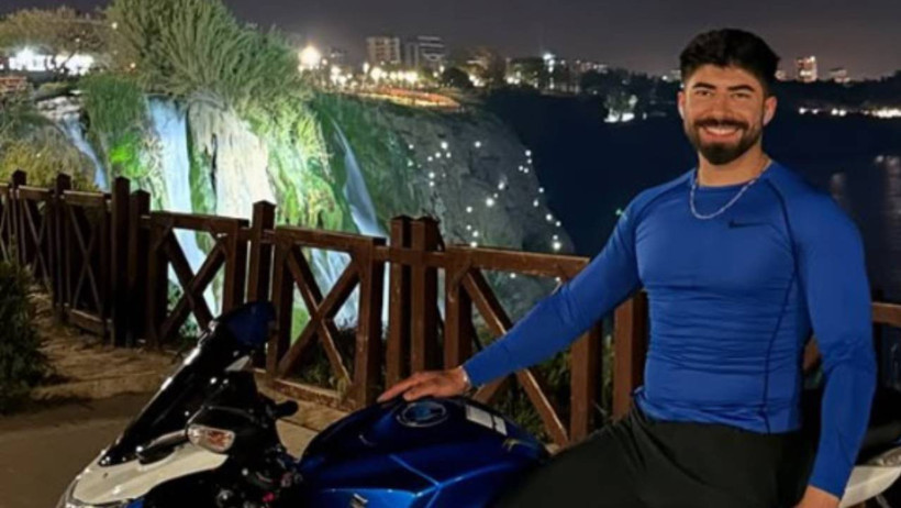 Korkunç Kazada Can Vermişti! Fenomen Deniz Servan Narin'in Kaza Anı Ortaya Çıktı - Resim : 1