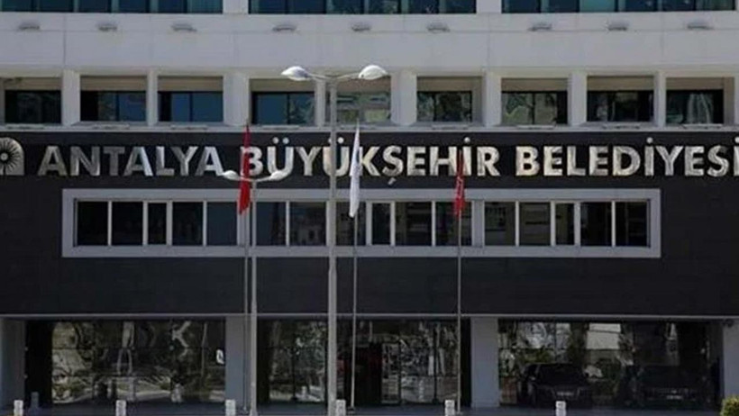 Antalya Büyükşehir Belediyesi'ne 'Rüşvet' Operasyonu: 17 Kişi Gözaltına Alındı - Resim : 1