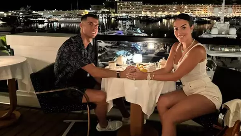 Cristiano Ronaldo’dan Sevgilisine Milyon Dolarlık Teklif! 9 Yıl Sonra Parmağına Servet Taktı, Herkes Bunu Konuşuyor - Resim : 2