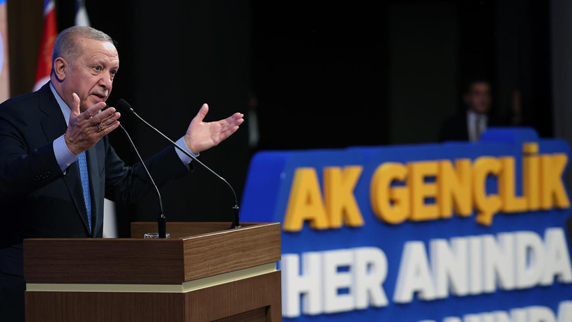 Özlem Çerçioğlu AKP'ye Katılıyor: Cumhurbaşkanı Erdoğan İlan Etti - Resim : 2