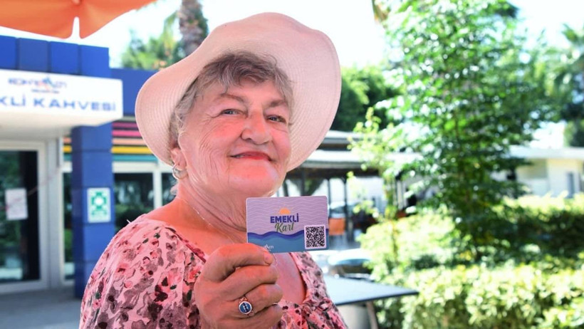 Bu Karttan Alan Emekliler Rahat Bir Nefes Alacak: Özel İndirim Fırsatları Başladı! Başvuran Hemen Alıyor - Resim : 2