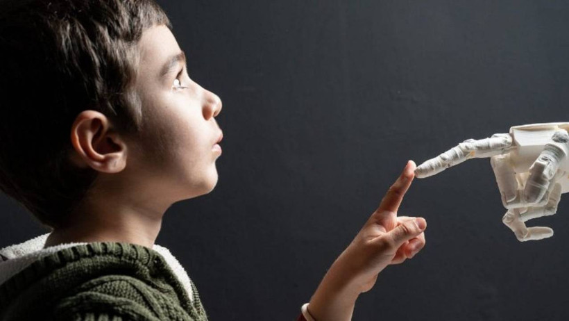 Meta'nın Yapay Zekasında Skandal Patladı: Çocuklarla 'Romantik' Konuşmalar Yapıyor - Resim : 1