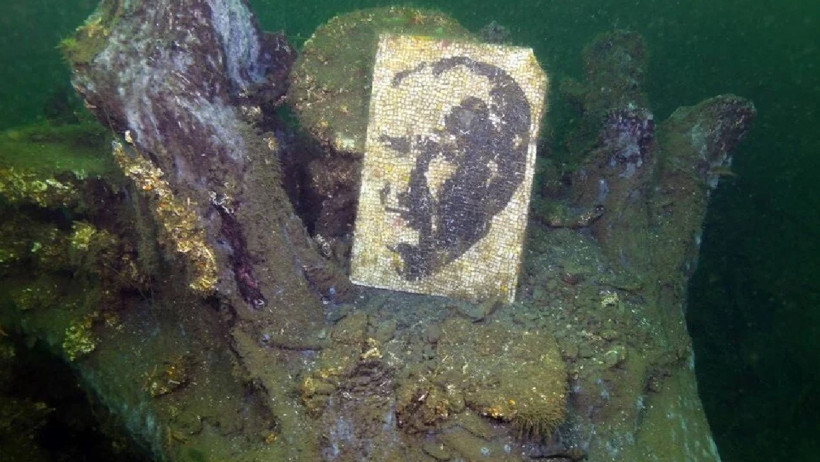 Denizin Altındaki Hayalet Şehir: Suya Gömülen Batık Şehir 26 Yıl Sonra Ortaya Çıktı - Resim : 1