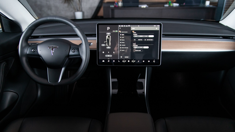 Tesla Batarya Değişim Fiyatı Belli Oldu - Resim : 1