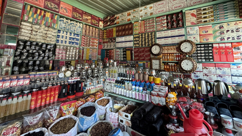 75'lik Bakkalın Kusursuz Düzenine Ödül... 'Şevkle Yaparsan Güzel Olur' - Resim : 2