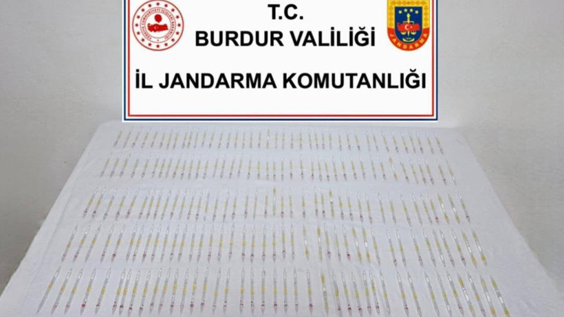 201 Tüp Yılan Zehri Ele Geçirildi! Piyasa Değeri Şoke Etti - Resim : 1