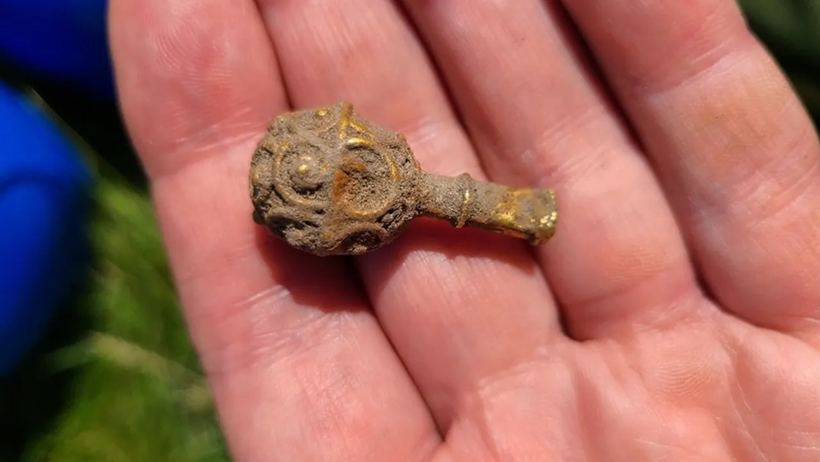 Arkeoloji Öğrencisi İlk Kazısında Ortaya Çıkardı! Nadir Altın Eser Bilim Dünyasını Şaşırttı - Resim : 2