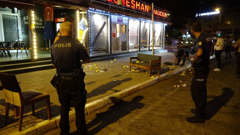 Antalya’da Korkunç Gece: Oda Başkanı Kadın Çalışanını ve Arkadaşını Öldürdükten Sonra İntihar Etti - Resim : 3