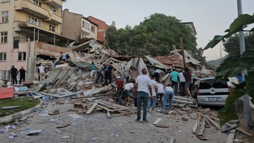 Sındırgı İki Haftadır Sallanıyor! Son Depremler Korkuttu, AFAD Büyüklüğünü Duyurdu - Resim : 1