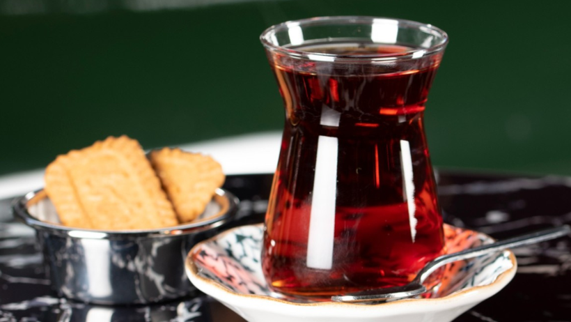 Sadece Bir Dilimi Yetiyor: Çayın Hem Lezzetini Artırıyor Hem de Bayatlamadan Saatlerce Taze Tutuyor - Resim : 2