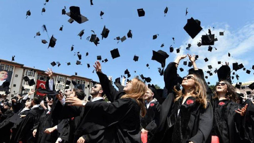 YKS Şampiyonlarının Tercihleri Belli Oldu! İşte Birincilerin Seçtiği Üniversite ve Bölümler - Resim : 1