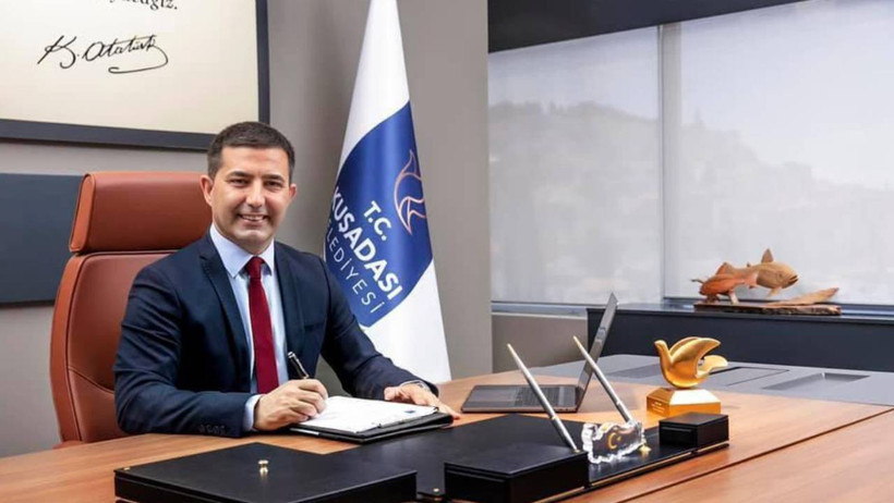 Özlem Çerçioğlu'yla İlgili Çok Konuşulacak İddia: 'AKP'ye Geçmeden Önce Bunu Yaptı...' - Resim : 2